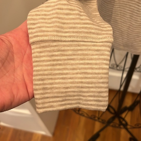 Splendid Puff Shoulder Striped Top-Sz L - Picture 4 of 7